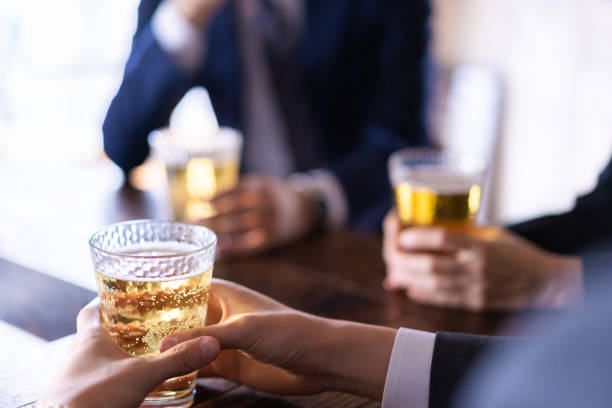 同時飲酒的人
